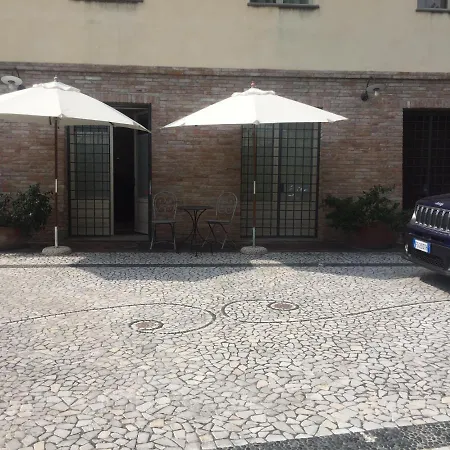 La Colombara - Fra I Colli A 5 Minuti Dall'autodromo אימולה