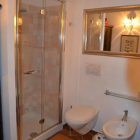 דירה La Colombara - Fra I Colli A 5 Minuti Dall'autodromo אימולה