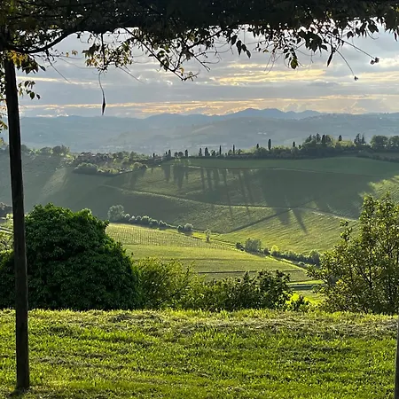La Colombara - Fra I Colli A 5 Minuti Dall'autodromo Apartmán *